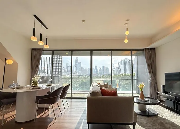 度假居 Expansive Luxury 2br - Ultra Fast Wifi - Phrom Phong 曼谷