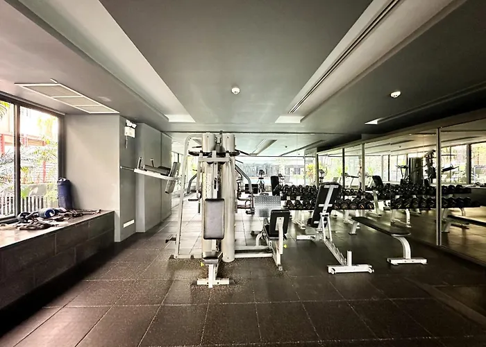 度假居 Expansive Luxury 2br - Ultra Fast Wifi - Phrom Phong *