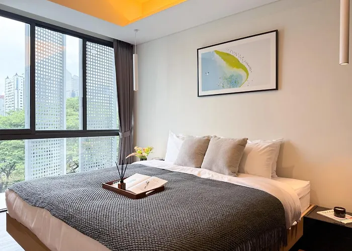 度假居 Expansive Luxury 2br - Ultra Fast Wifi - Phrom Phong *