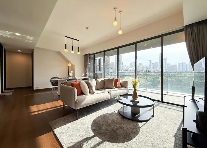 Expansive Luxury 2br - Ultra Fast Wifi - Phrom Phong 度假居 曼谷